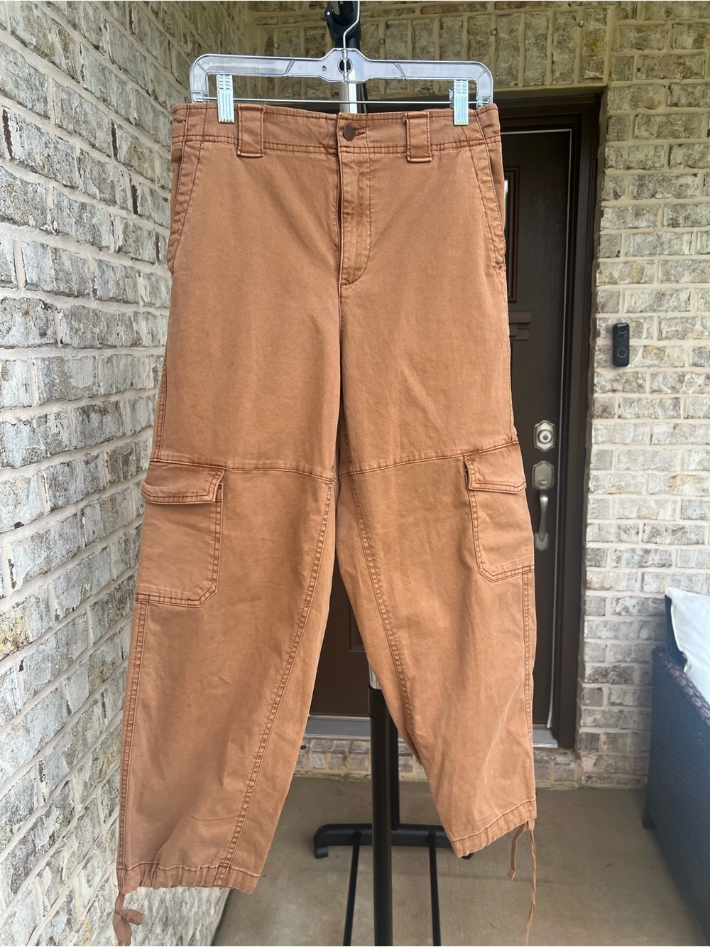 Old Navy Adjustable Balloon Cargo Pants Medium